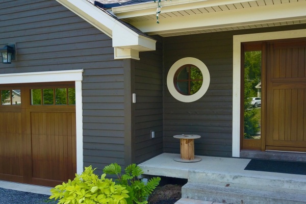 Portes en bois pour rehausser la valeur de votre maison